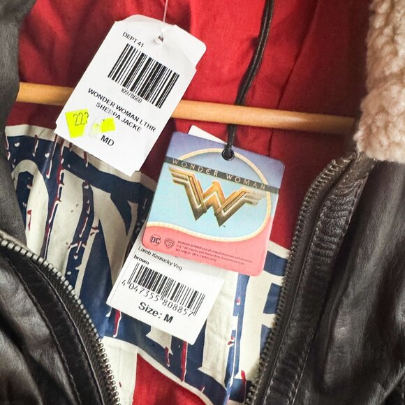 Wonder Woman Dark Brown Leather Fur Trim Pilot Jacket M - Picture 3 of 8